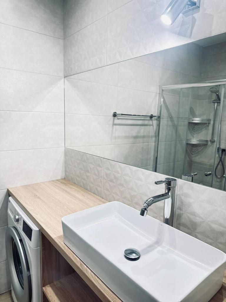 Spij W Kudowie Apartament I Pokoje Goscinne Kudowa-Zdrój Exterior foto